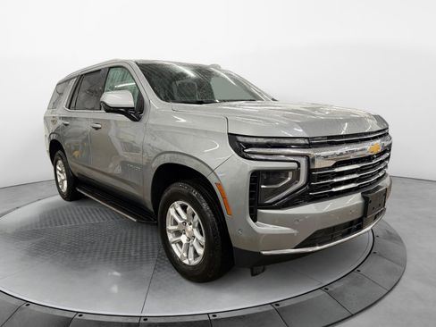 Used 2025 Chevrolet Tahoe LT image 4