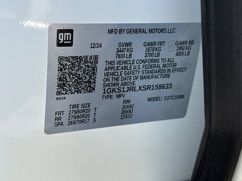 Used 2025 GMC Yukon XL Denali RWD image 45