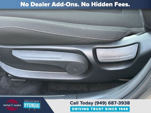 Certified 2025 Hyundai Elantra Sport image 22