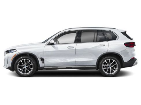 New 2026 BMW X5 xDrive40i w/ Executive Package AWD/4WD image 3