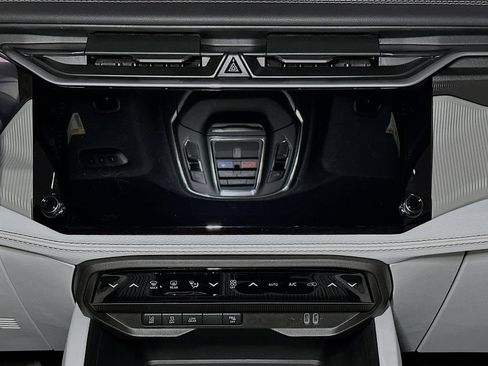 New 2026 Jeep Cherokee Limited AWD/4WD image 12
