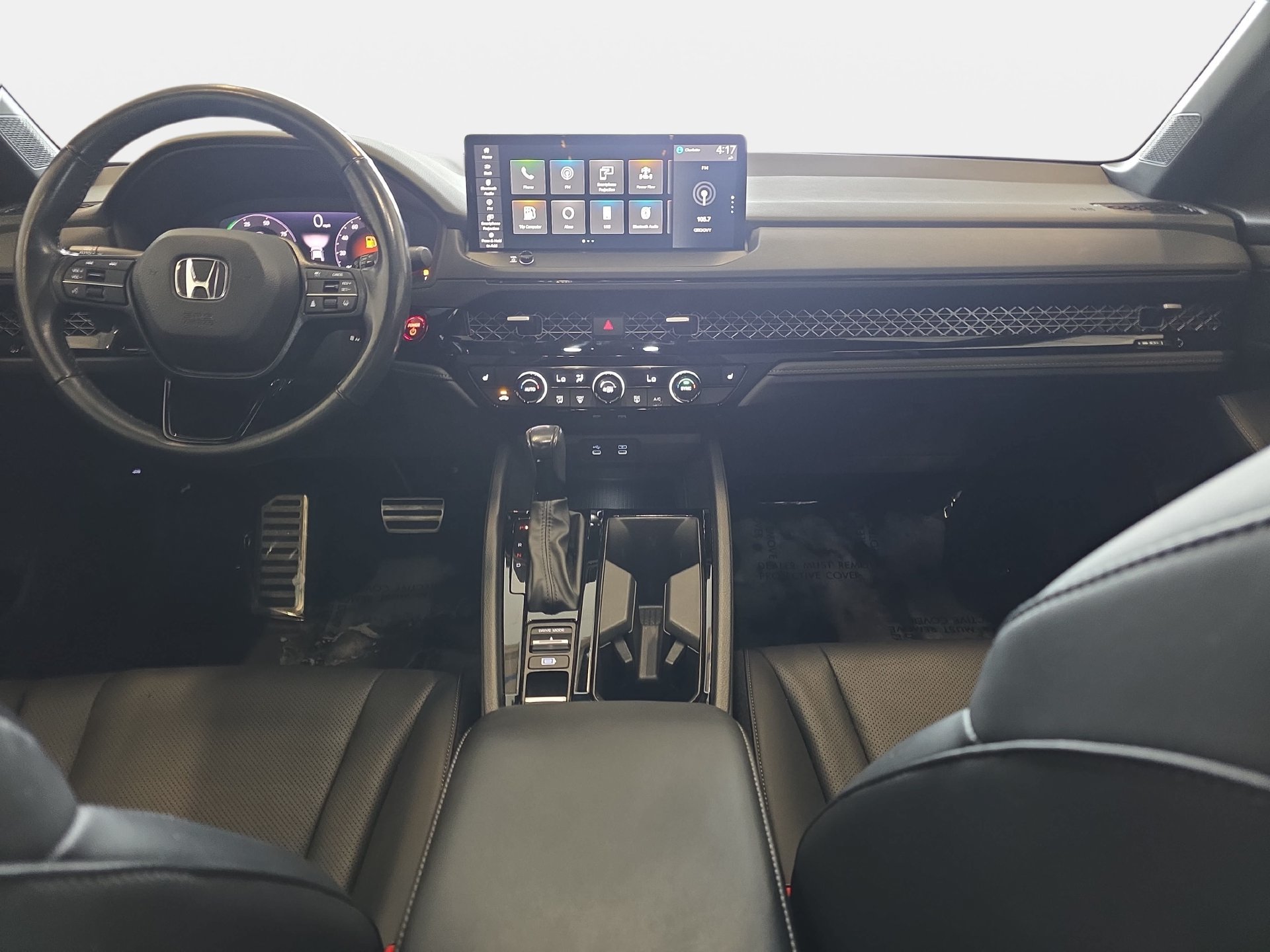 Used 2023 Honda Accord Sport image 9