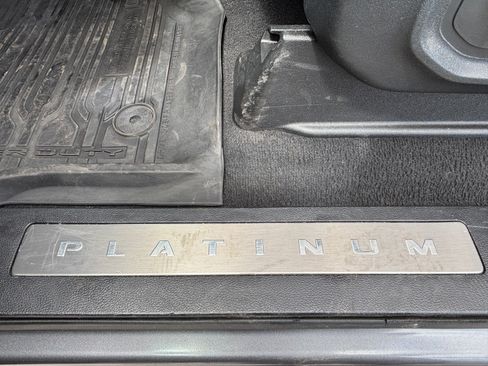 Used 2021 Ford F250 Platinum w/ FX4 Off-Road Package AWD/4WD image 29