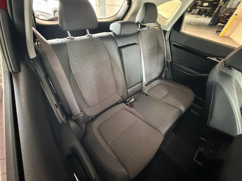 Used 2025 Kia Seltos S FWD image 33