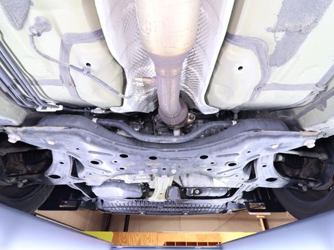 Used 2019 Toyota Corolla LE image 37