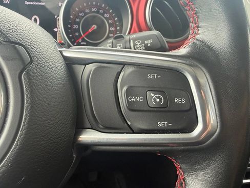 Certified 2022 Jeep Wrangler Unlimited Rubicon w/ Cold Weather Group AWD/4WD image 26