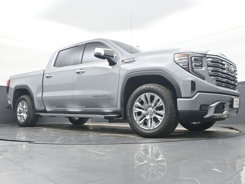 Certified 2025 GMC Sierra 1500 Denali w/ Technology Package image 22