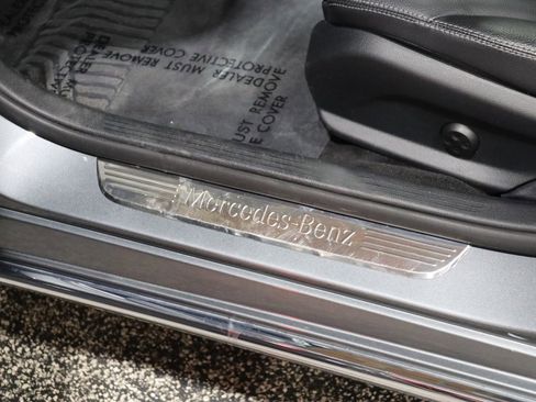 Used 2017 Mercedes-Benz C 300 4MATIC Sedan image 36