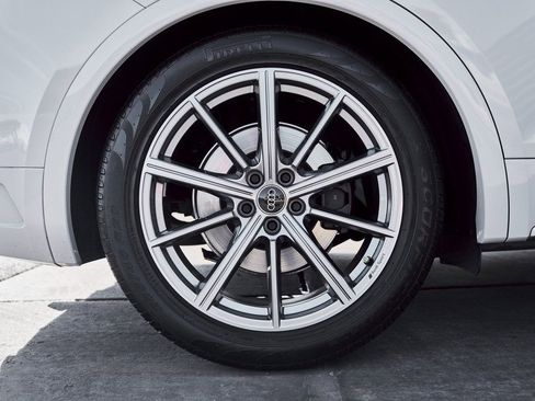 Used 2024 Audi SQ5 Premium Plus image 20