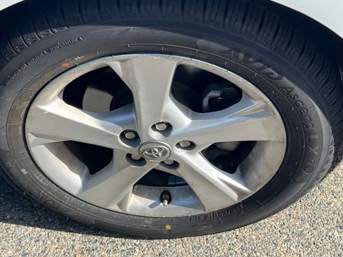 Used 2013 Toyota Corolla LE w/ Premium Pkg FWD image 15
