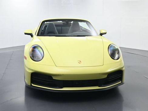 Certified 2025 Porsche 911 Carrera RWD image 18