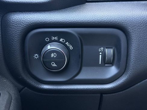Used 2025 RAM 2500 Tradesman AWD/4WD image 22