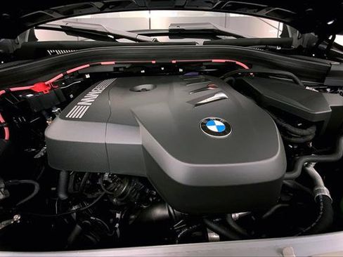 Used 2025 BMW X3 xDrive30i w/ Premium Package image 8