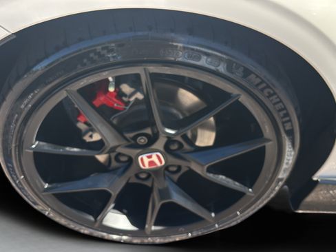 Certified 2025 Honda Civic Type R image 19