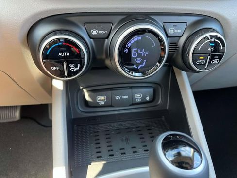 New 2026 Hyundai Venue SEL FWD image 26