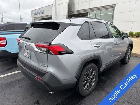 Used 2023 Toyota RAV4 XLE Premium AWD/4WD image 4