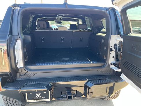 New 2026 GMC Hummer EV SUV image 23