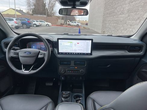 Used 2025 Ford Maverick Lobo image 21