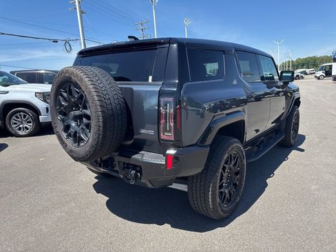 Used 2025 GMC Hummer EV 3X w/ LPO, Dark Essentials Package AWD/4WD image 5