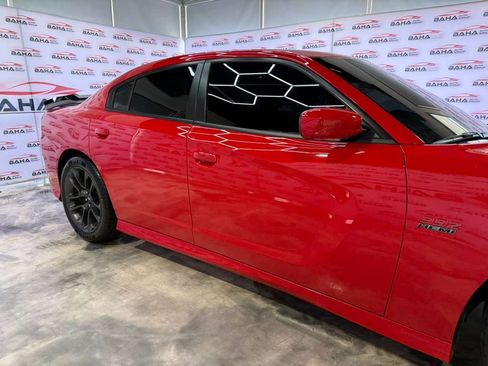 Used 2022 Dodge Charger Scat Pack w/ Plus Group RWD image 7