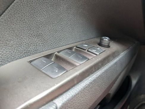 Used 2023 Toyota Camry SE FWD image 22