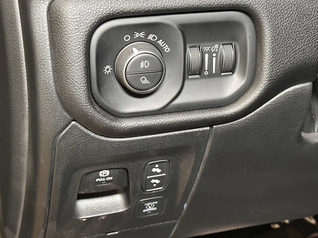 New 2026 RAM 1500 Big Horn AWD/4WD image 20