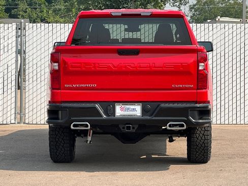 New 2026 Chevrolet Silverado 1500 Custom Trail Boss AWD/4WD image 5