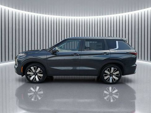 New 2026 Mitsubishi Outlander SE FWD image 7
