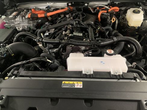 New 2025 Toyota Tacoma TRD Off-Road w/ TRD Off Road Premium Package image 18