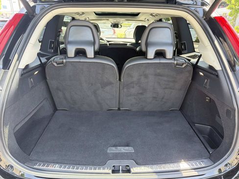 Certified 2023 Volvo XC90 B5 Core AWD/4WD image 24