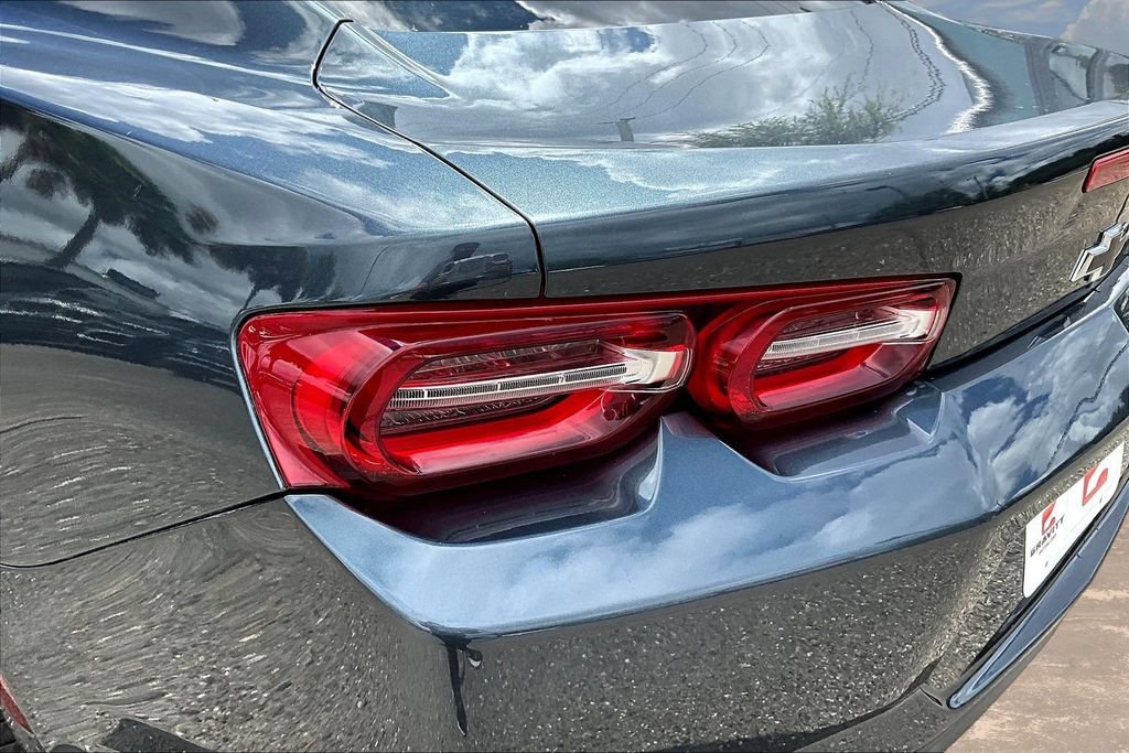 Used 2022 Chevrolet Camaro LT w/ Technology Package RWD image 22