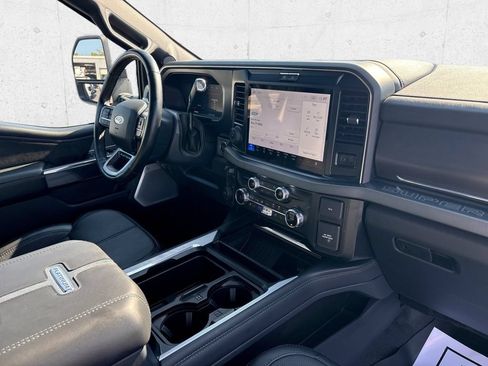 Used 2026 Ford F250 Platinum AWD/4WD image 14