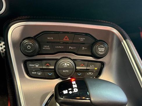 Used 2022 Dodge Challenger R/T Scat Pack RWD image 32