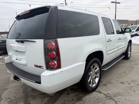 Used 2008 GMC Yukon XL Denali image 5