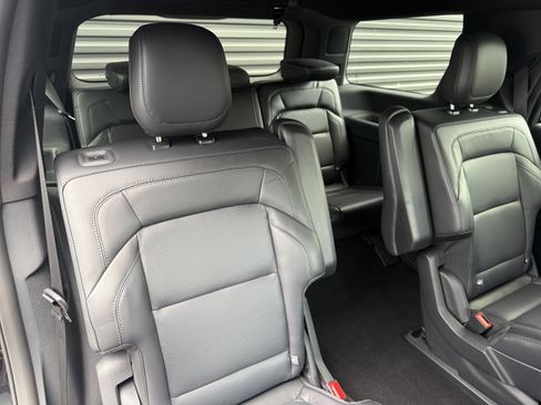Used 2026 Lincoln Navigator Reserve w/ Jet Appearance Package AWD/4WD image 15
