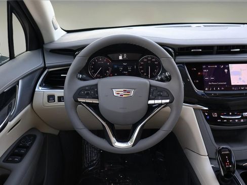 New 2025 Cadillac XT6 Premium Luxury w/ LPO, Floor Liner Package image 15