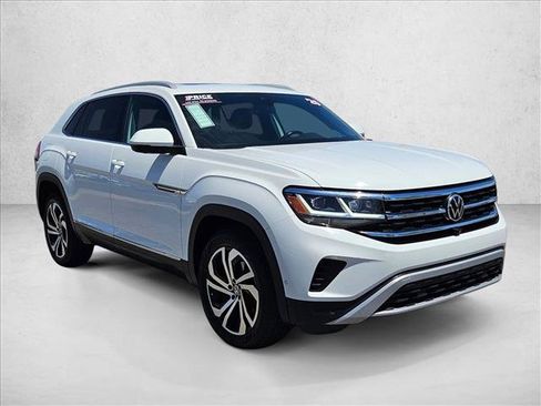 Used 2020 Volkswagen Atlas Cross Sport SEL Premium AWD/4WD image 3