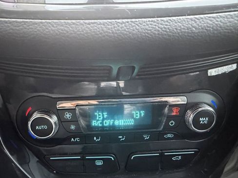 Used 2014 Ford Escape Titanium image 32