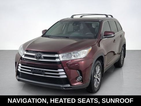Used 2019 Toyota Highlander XLE AWD/4WD image 7