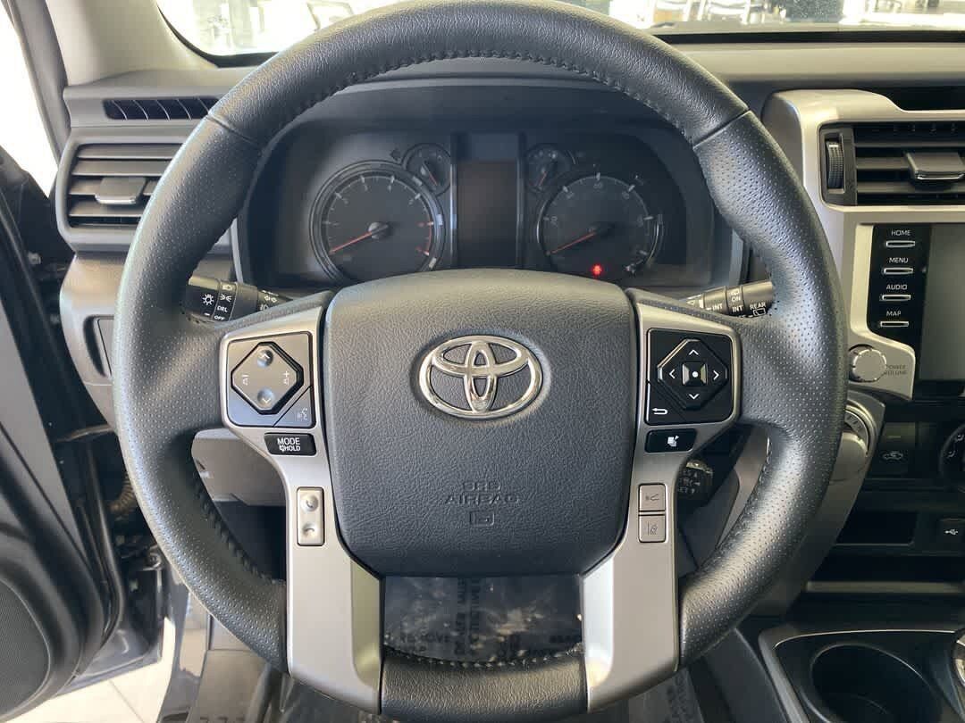 Certified 2024 Toyota 4Runner SR5 AWD/4WD image 17