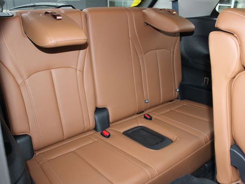 Used 2025 INFINITI QX60 Sensory image 20