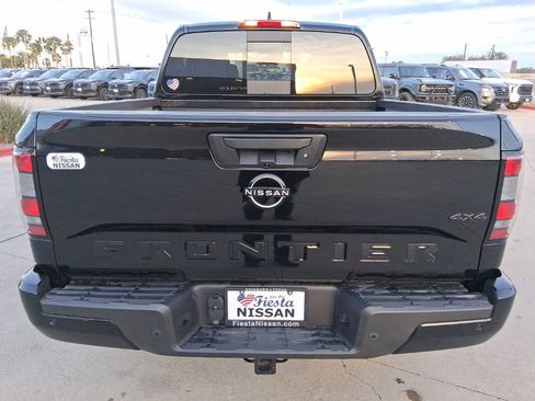New 2026 Nissan Frontier SV image 5