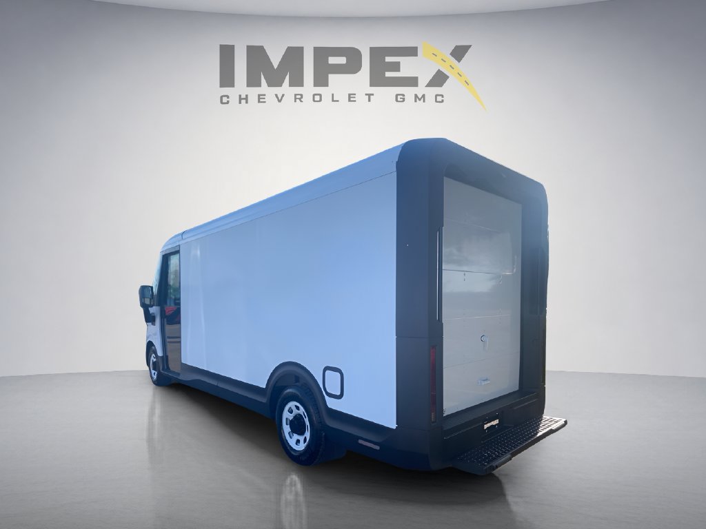 Used 2025 Chevrolet Brightdrop 600 AWD/4WD image 3