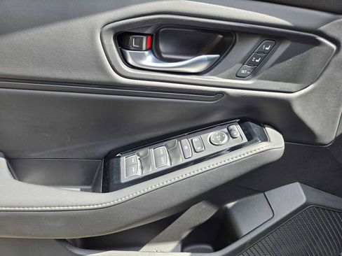 Used 2024 Honda Accord Touring image 23