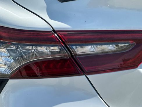 Used 2022 Toyota Camry XSE w/ Navigation Package FWD image 13
