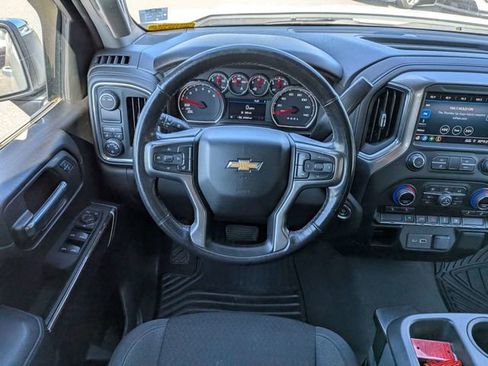 Used 2022 Chevrolet Silverado 1500 LT RWD image 14