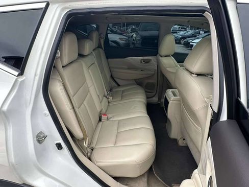 Used 2015 Nissan Murano Platinum w/ Platinum Technology Package AWD/4WD image 21