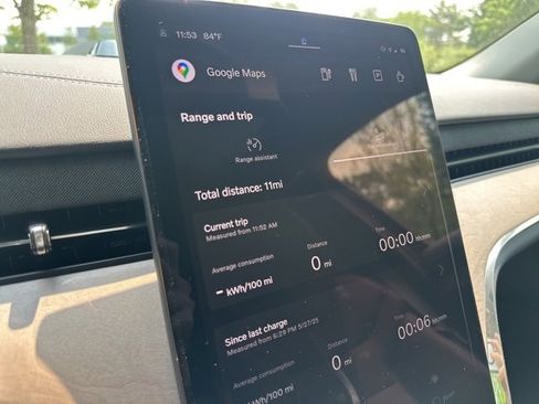 New 2025 Volvo EX90 Ultra image 17