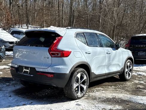 New 2026 Volvo XC40 B5 Plus w/ Protection Package Premier image 2