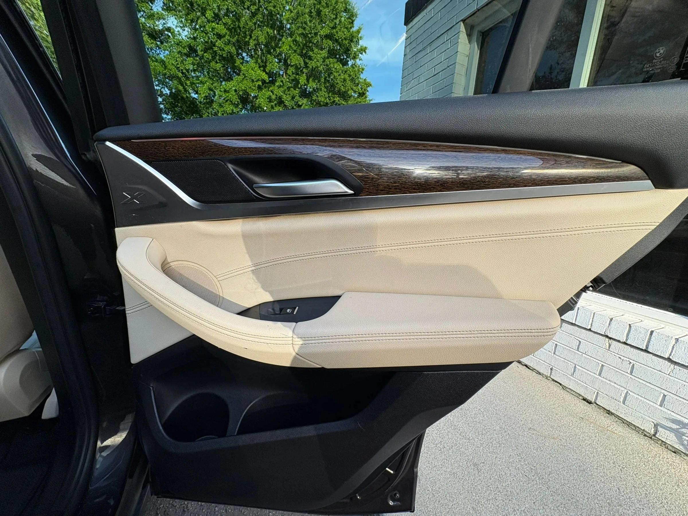 Used 2019 BMW X3 xDrive30i w/ Driving Assistance Package AWD/4WD image 19